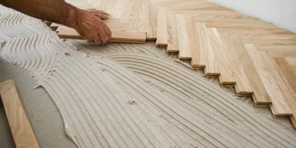 Parket verlijmen of zwevend leggen
