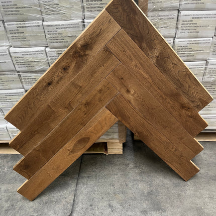 Parket massief eik visgraat smoked 15mm