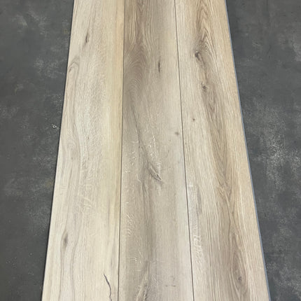 Rigid click PVC mackenna XL 5mm geïntegreerde ondervloer