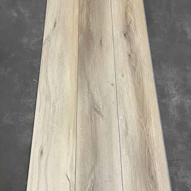 Rigid click PVC mackenna XL 5mm geïntegreerde ondervloer