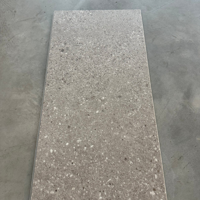 Rigid click PVC tile terrazzo grey 5,5mm geïntegreerde ondervloer