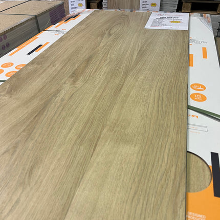 Lot 26,4m2 Rigid click PVC midland oak 4,5mm