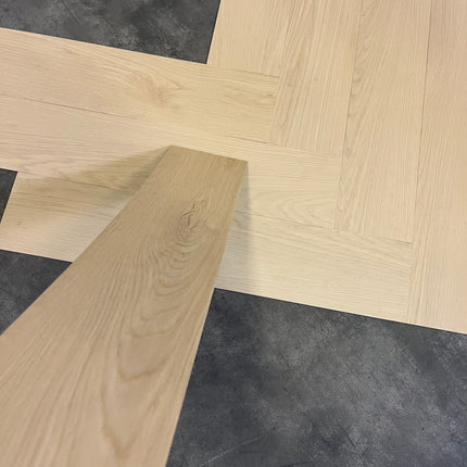 Dryback PVC visgraat greige 2,5mm