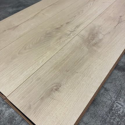 Laminaat luxury beige 12mm waterbestendig