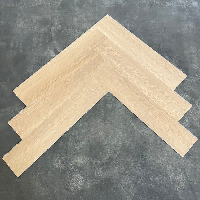 Rigid click PVC visgraat vanille oak 5,5mm geïntegreerde ondervloer