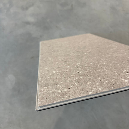 Rigid click PVC tile terrazzo grey 5,5mm geïntegreerde ondervloer