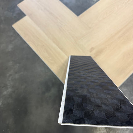 Rigid click PVC visgraat S03 naturel 6mm geïntegreerde ondervloer