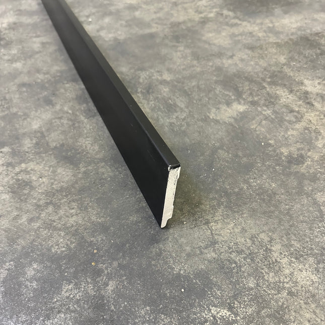 MDF plint zwart 90 x 12mm 2,44m