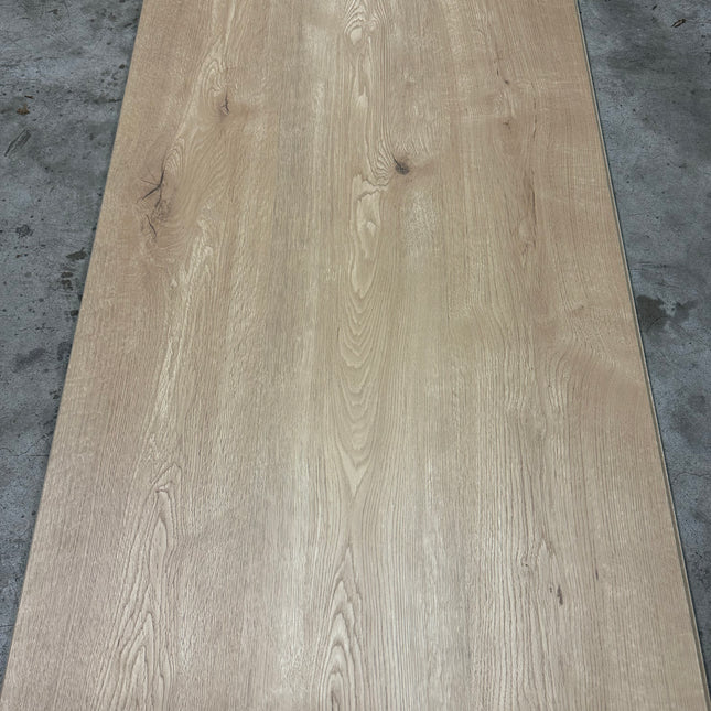 Lot 33m2 laminaat vallem oak 8mm waterbestendig