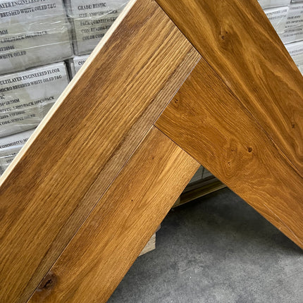Lot 1,8m2 parket half-massief eik visgraat dark smoked 14mm/3mm