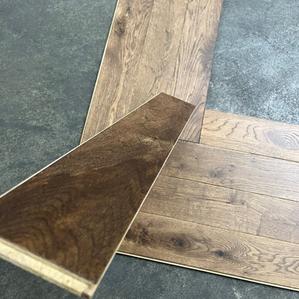 Parket massief eik visgraat smoked 15mm