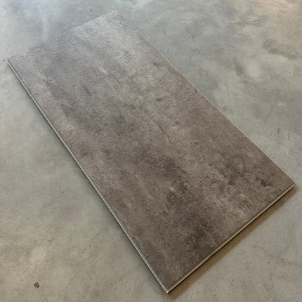 Rigid click PVC tile flagstone grey 6mm geïntegreerde ondervloer