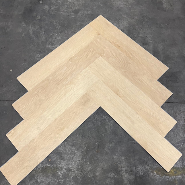 Rigid click PVC visgraat botanisch beige 5,3mm geïntegreerde ondervloer