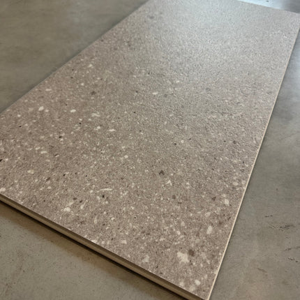Rigid click PVC tile terrazzo grey 5,5mm geïntegreerde ondervloer