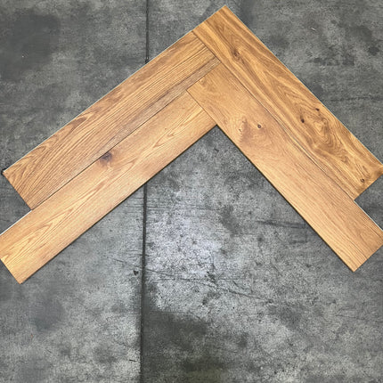 Lot 1,8m2 parket half-massief eik visgraat dark smoked 14mm/3mm