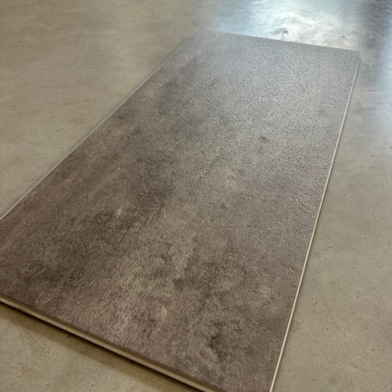 Rigid click PVC tile flagstone grey 6mm geïntegreerde ondervloer