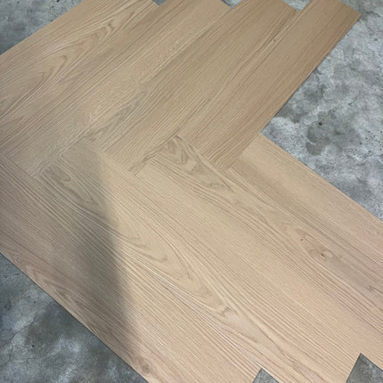 Dryback PVC visgraat brown oak 2,5mm