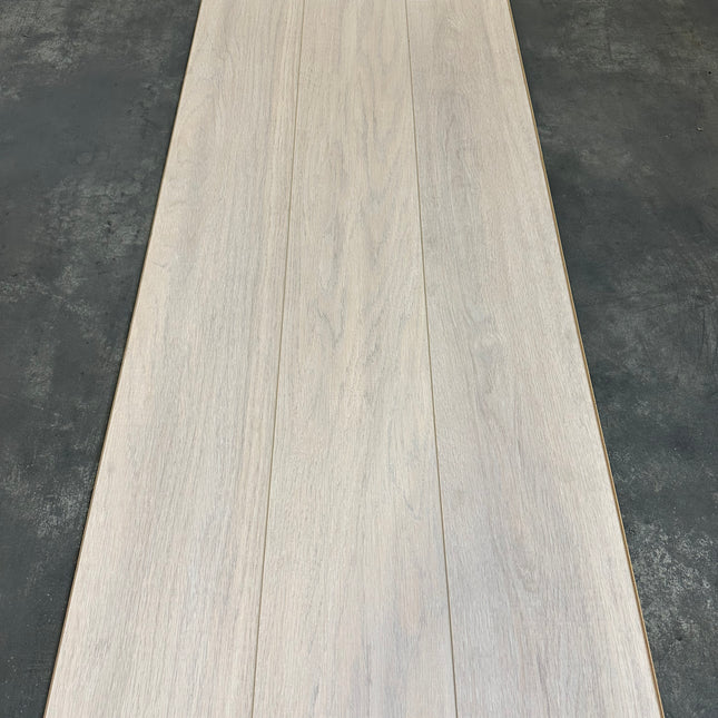 Laminaat mayfield oak licht 8mm waterbestendig