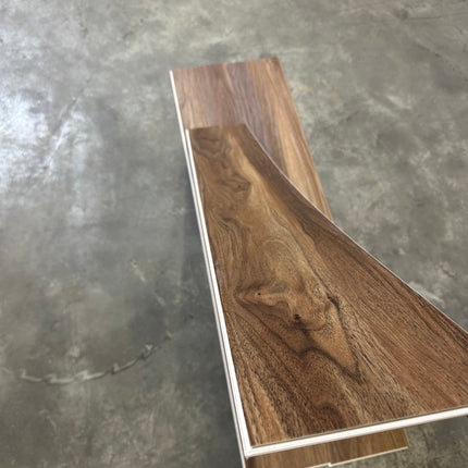 Rigid click PVC walnut fit 5mm geïntegreerde ondervloer