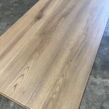 Lot 26m2 laminaat heaven oak breed 8mm