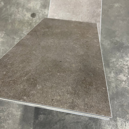 Rigid click PVC eterna grijs 6mm geïntegreerde ondervloer