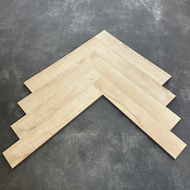 Laminaat luxury visgraat beige 12mm waterbestendig