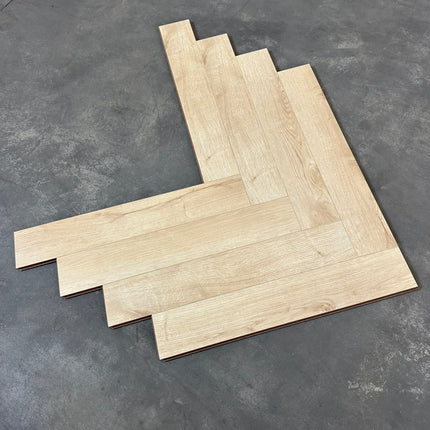 Laminaat luxury visgraat beige 12mm waterbestendig