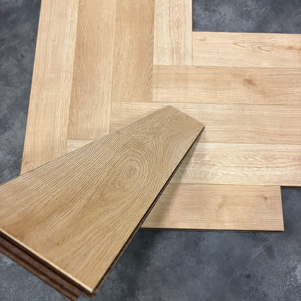 Laminaat luxury visgraat naturel 12mm waterbestendig